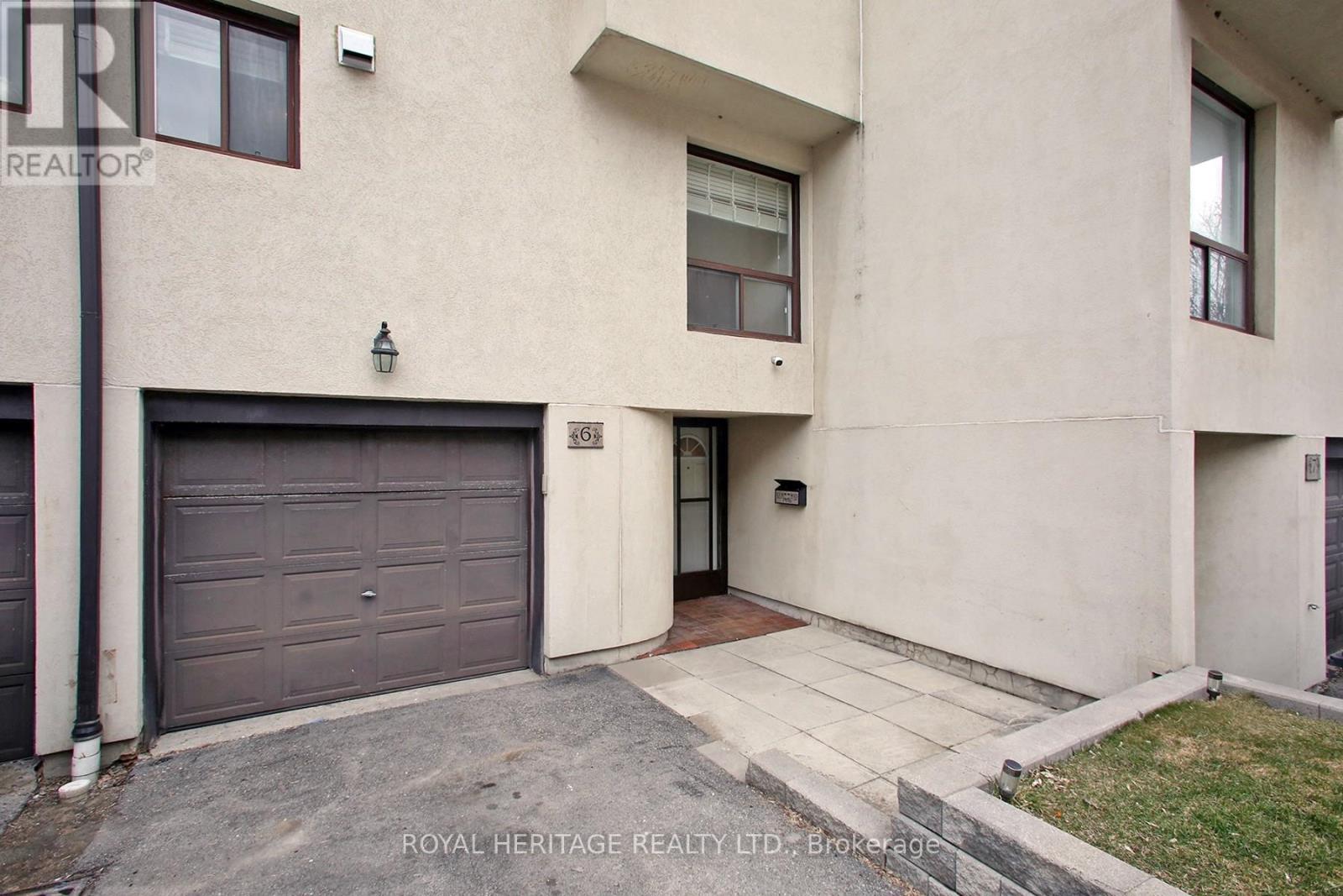 Row / Townhouse for Sale in 6 - 24 REID DRIVE|Mississauga (Streetsville), Ontario L5M2A6 2