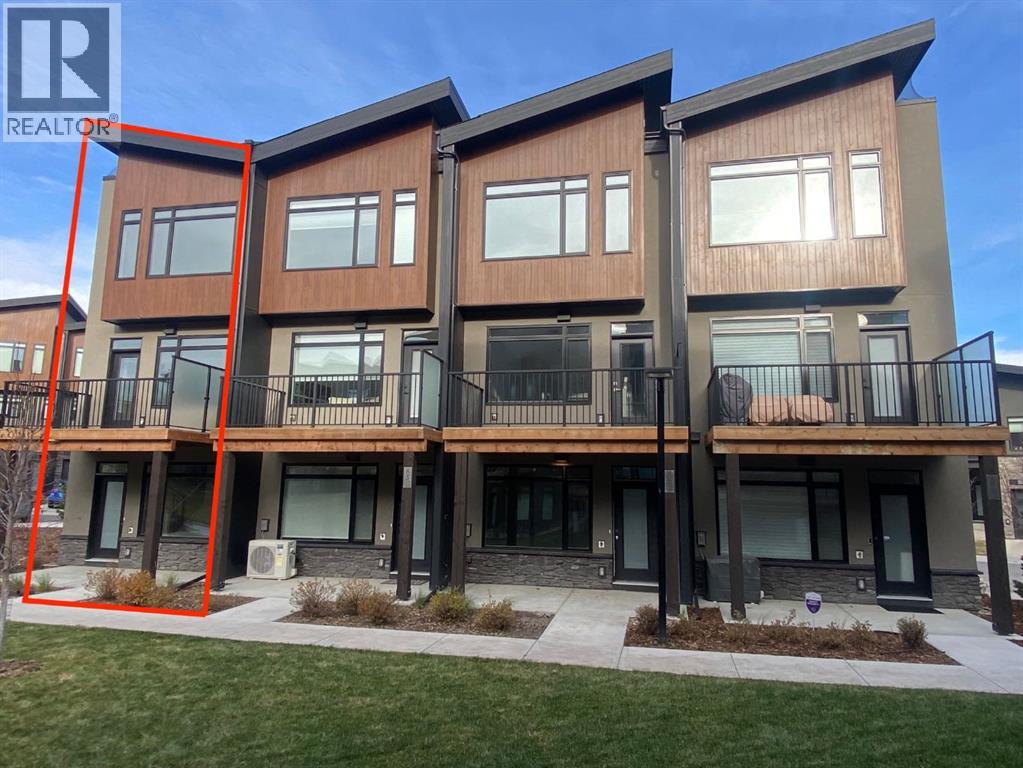 Row / Townhouse for Sale in 81 Royal Elm Green NW|Calgary, Alberta T3G0G8
