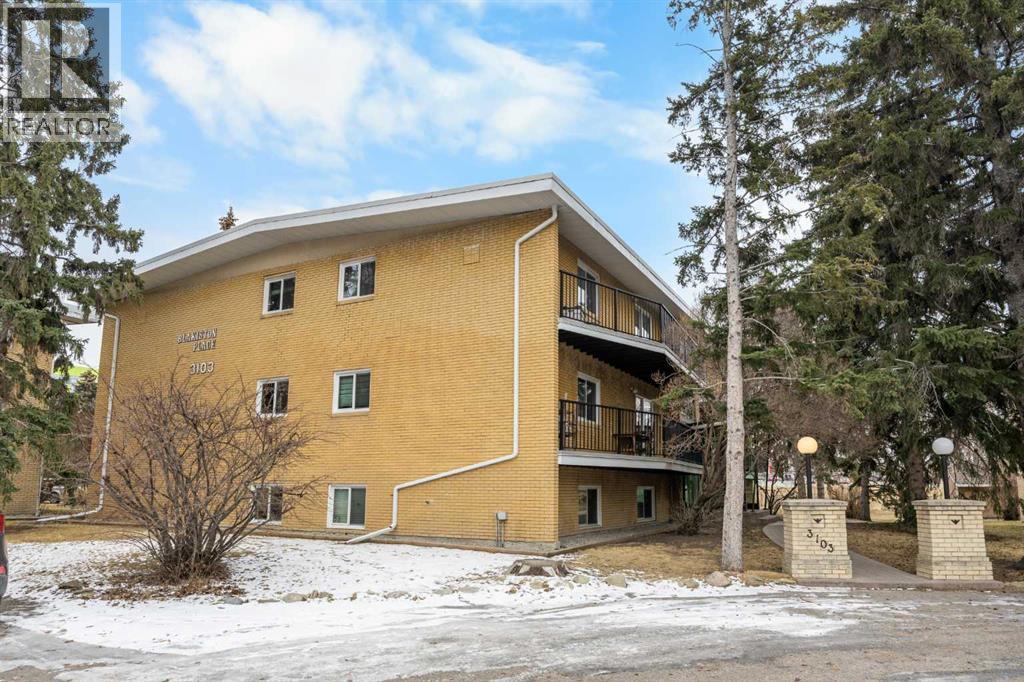 Apartment for Sale in 102, 3103 Blakiston Drive NW|Calgary, Alberta T2L1L7