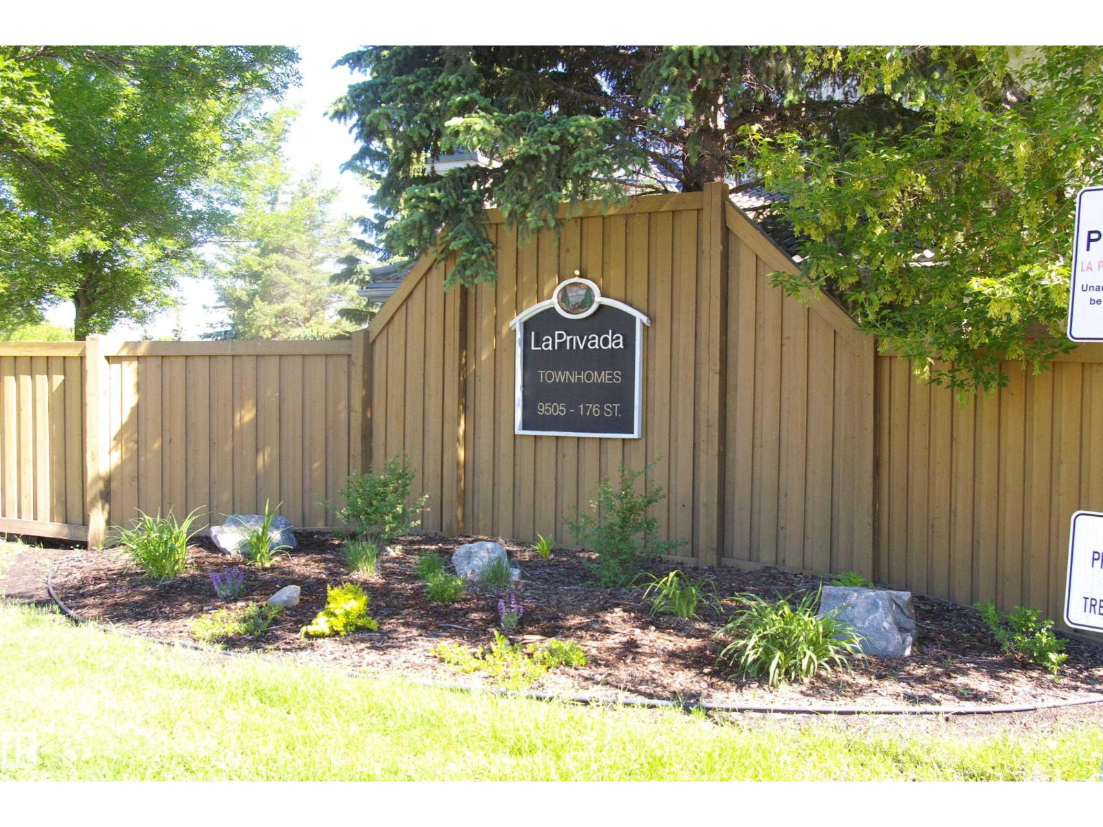 #27 9505 176 ST NW