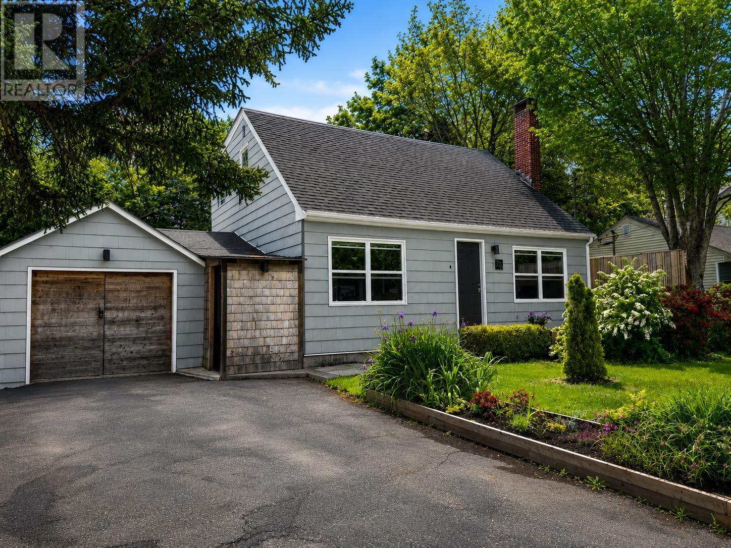 208 Donaldson Avenue