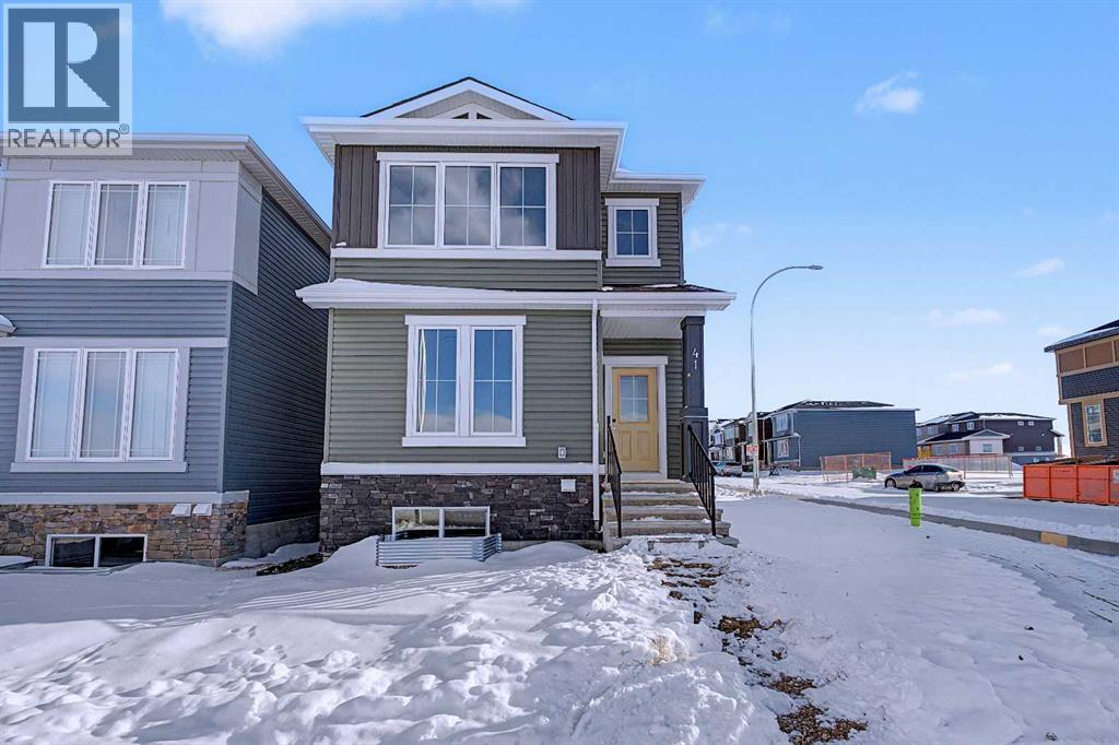 House for Sale in 41 Ambleton Boulevard NW|Calgary, Alberta T3P2L3