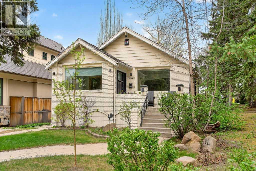 House for Sale in 924 7A Street NW|Calgary, Alberta T2M3H2 3