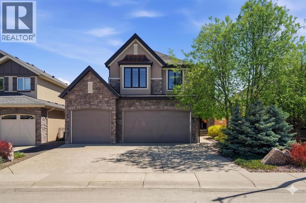 House for Sale in 12 Aspen Cliff Close SW|Calgary, Alberta T3H0L9