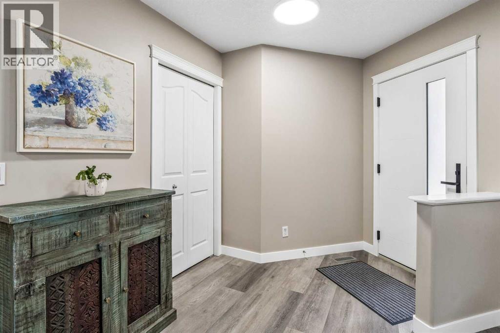 House for Sale in 90 Royal Oak Grove NW|Calgary, Alberta T3G5L8 4