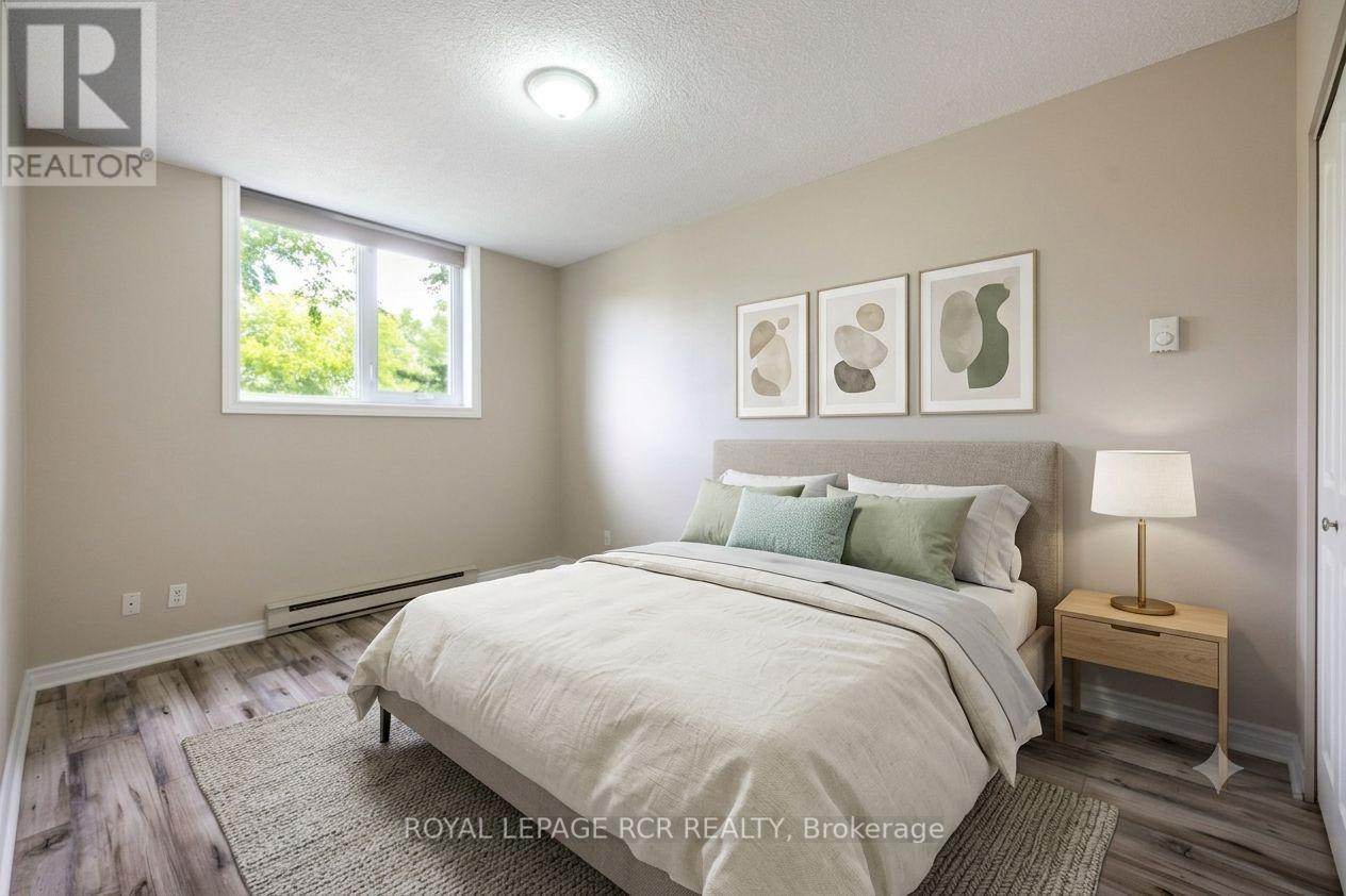 For sale: 13 - 16 FOURTH STREET, Orangeville, Ontario L9W4N7
