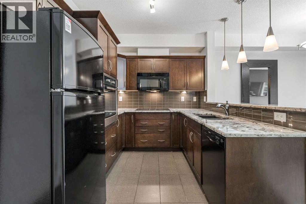 Apartment for Sale in 216, 70 Royal Oak Plaza NW|Calgary, Alberta T3G0C6 3