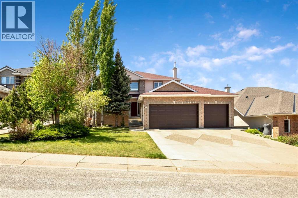House for Sale in 59 Signature Heights SW|Calgary, Alberta T3H3C1