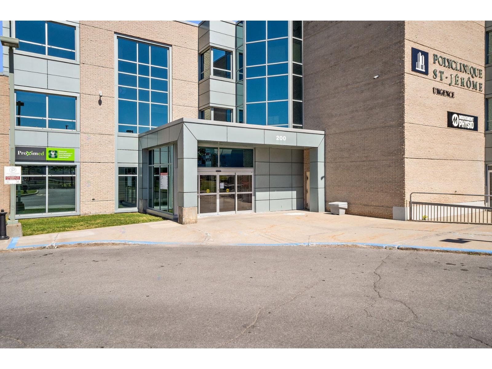 For lease: 200 Rue Durand, #105, Saint-Jérôme, Quebec J7Z7E2