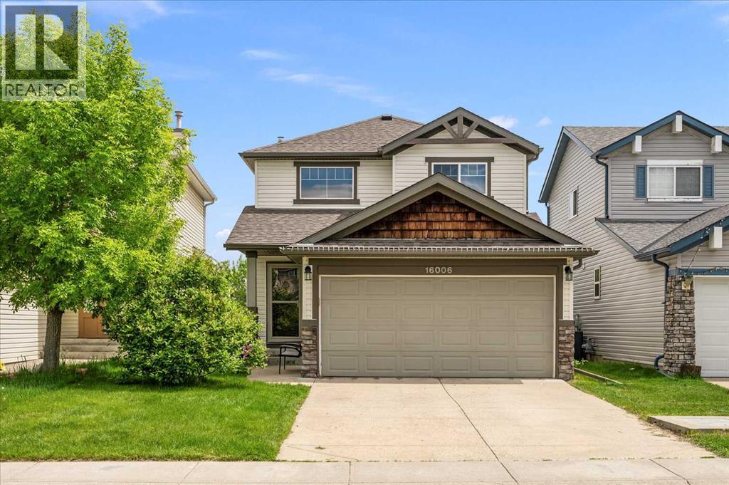 House for Sale in 16006 Everstone Road SW|Calgary, Alberta T2Y4E6