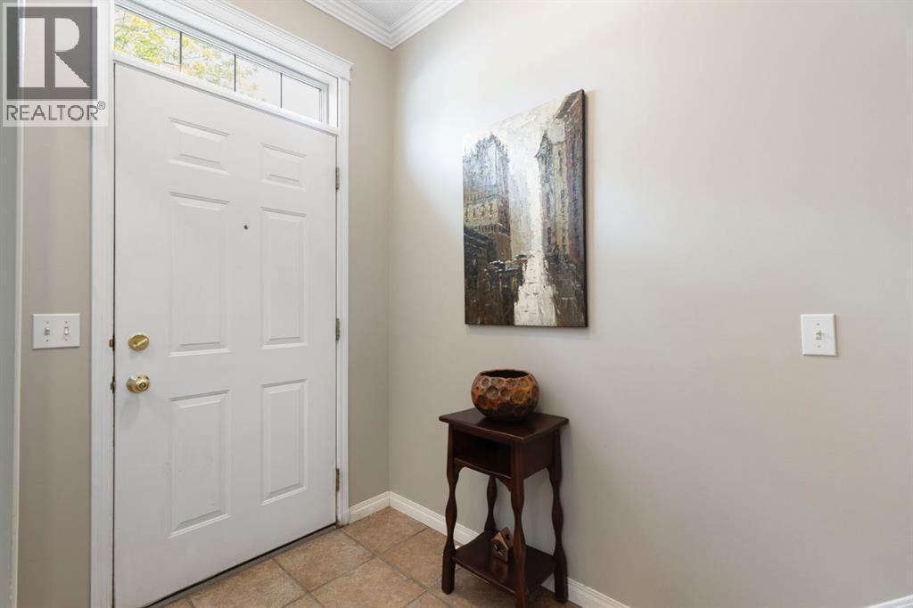 Row / Townhouse for Sale in 57 Prestwick Park SE|Calgary, Alberta T2Z3V4 3