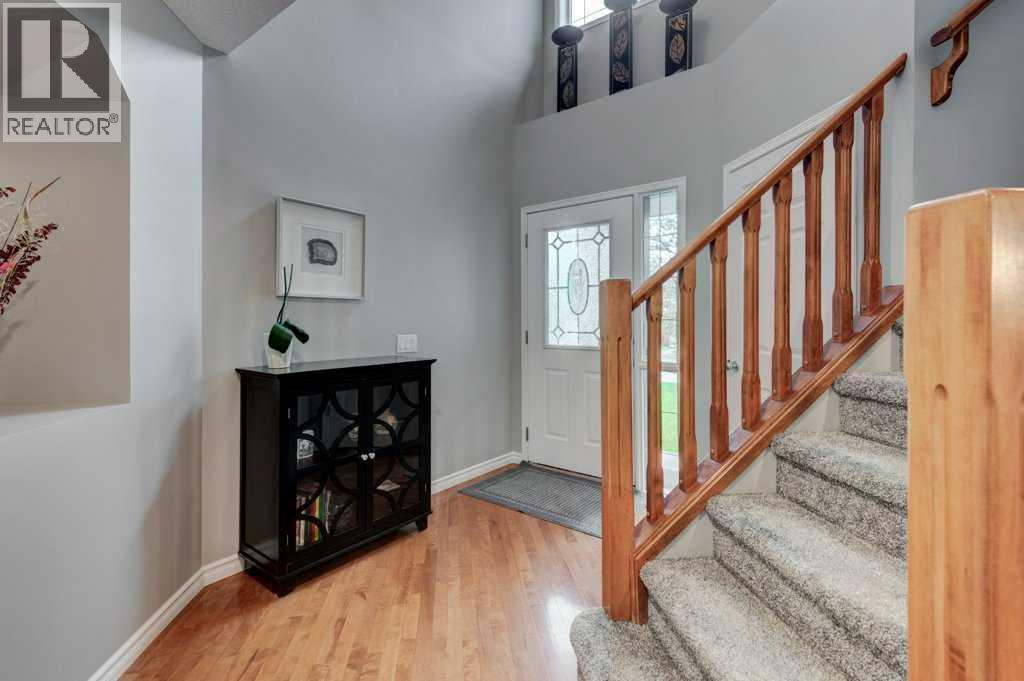 House for Sale in 174 Brightondale Crescent SE|Calgary, Alberta T2Z4K1 3
