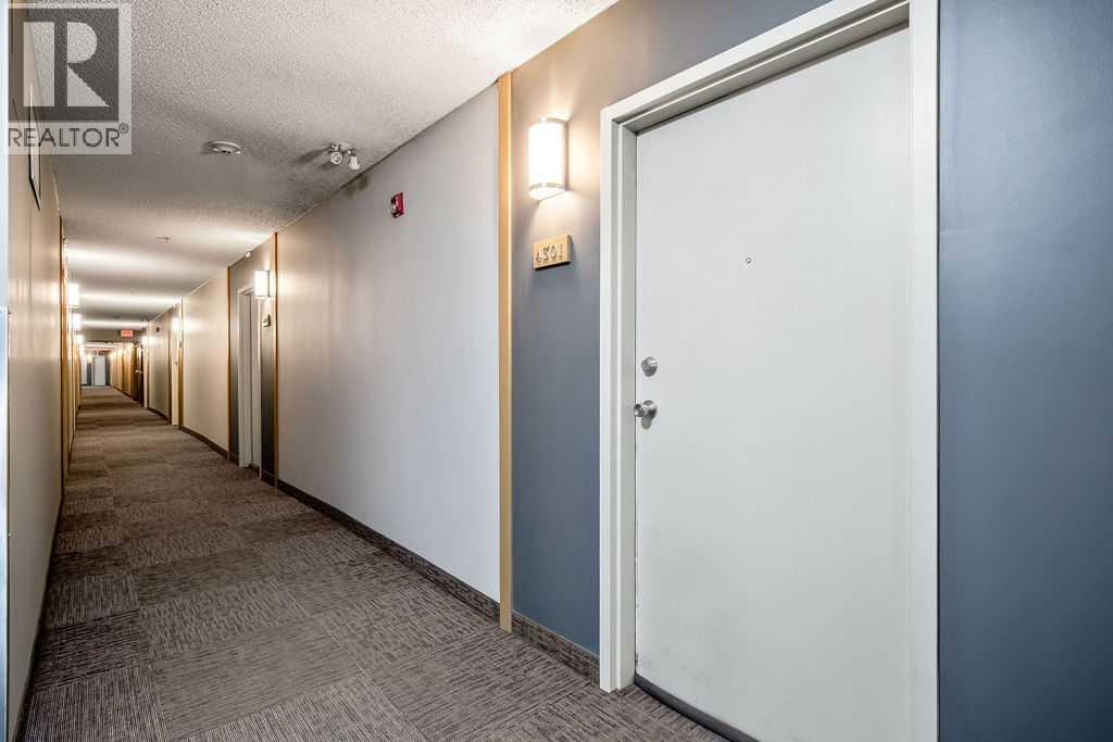 Apartment for Sale in 4301, 73 Erin Woods Court SE|Calgary, Alberta t2b3v2 4