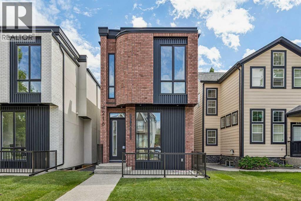 House for Sale in 4216 16 Street SW|Calgary, Alberta T2T4H6 3