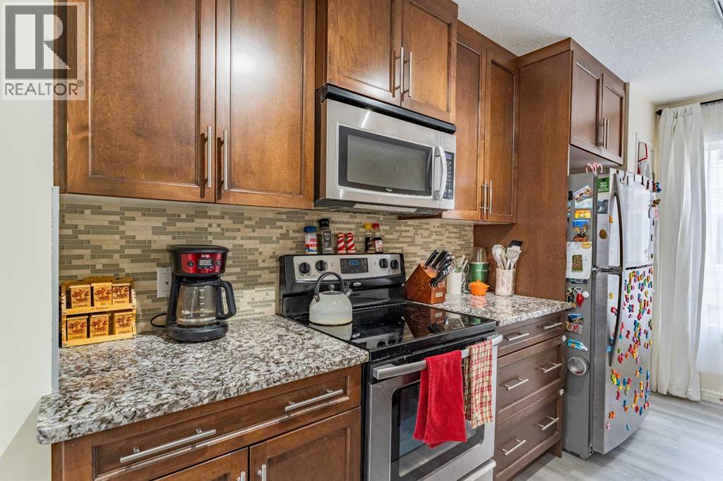Row / Townhouse for Sale in 37 Auburn Bay Link SE|Calgary, Alberta T3M0Y5 4