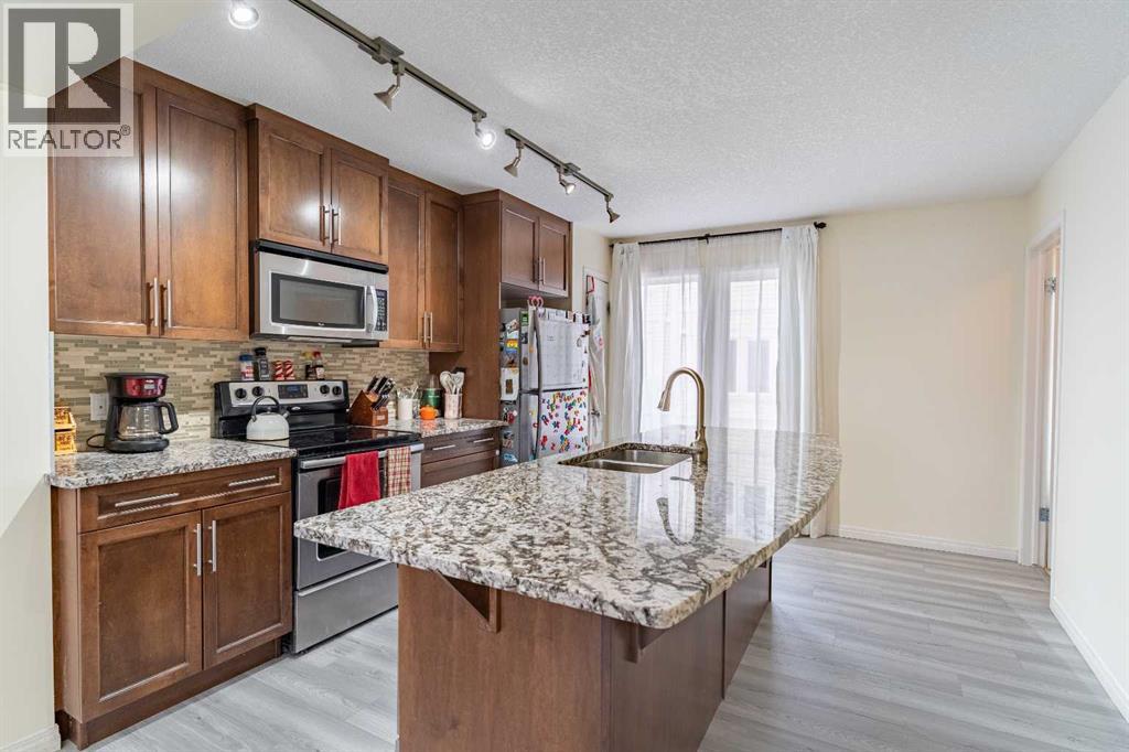 Row / Townhouse for Sale in 37 Auburn Bay Link SE|Calgary, Alberta T3M0Y5 3