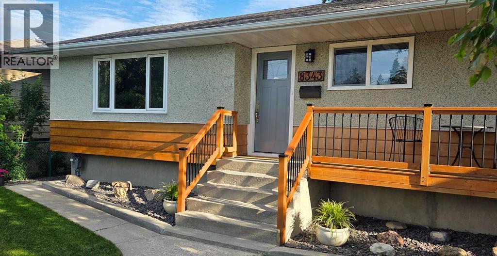 House for Sale in 8343 48 Avenue NW|Calgary, Alberta T3B2A9 3