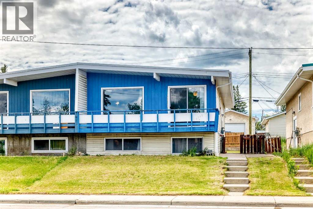 Duplex for Sale in 6329 Centre Street NW|Calgary, Alberta T2K0V3