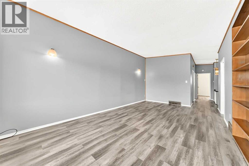 Duplex for Sale in 6329 Centre Street NW|Calgary, Alberta T2K0V3 5
