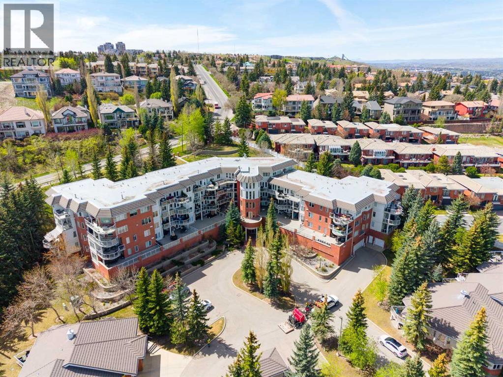 Apartment for Sale in 205, 200 Patina Court SW|Calgary, Alberta T3H4K9