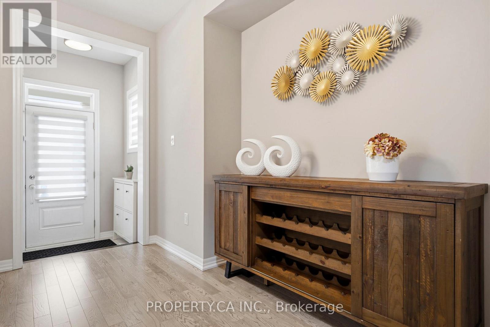 Row / Townhouse for Sale in 134 KAITTING TRAIL|Oakville (GO Glenorchy), Ontario L6M5K8 5