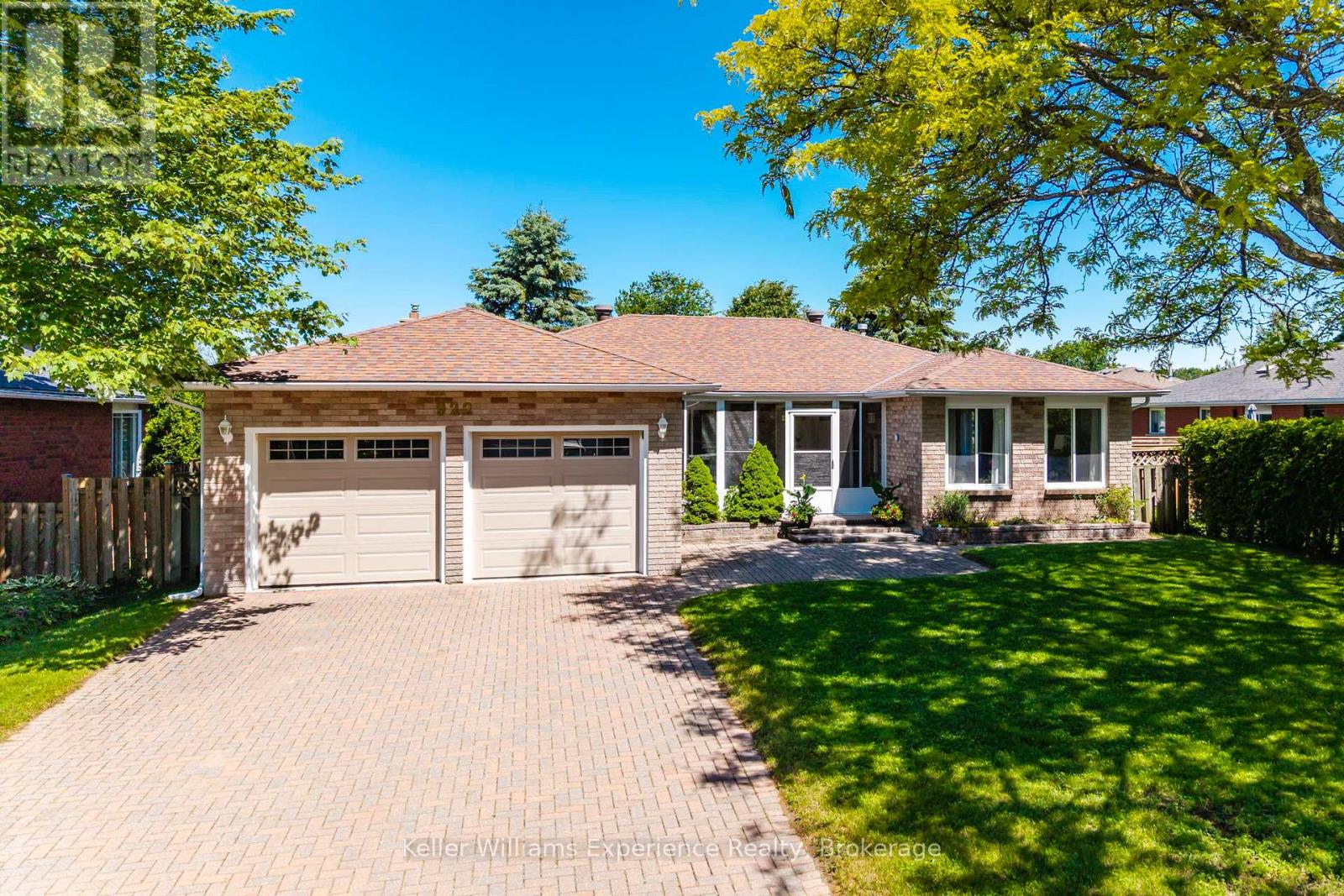 922 PLAYFAIR ROAD