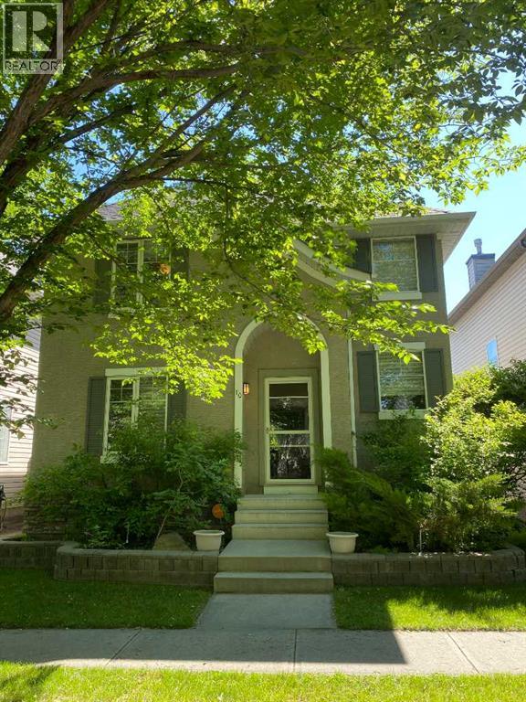 House for Sale in 10 Elgin Drive SE|Calgary, Alberta T2Z3Y7