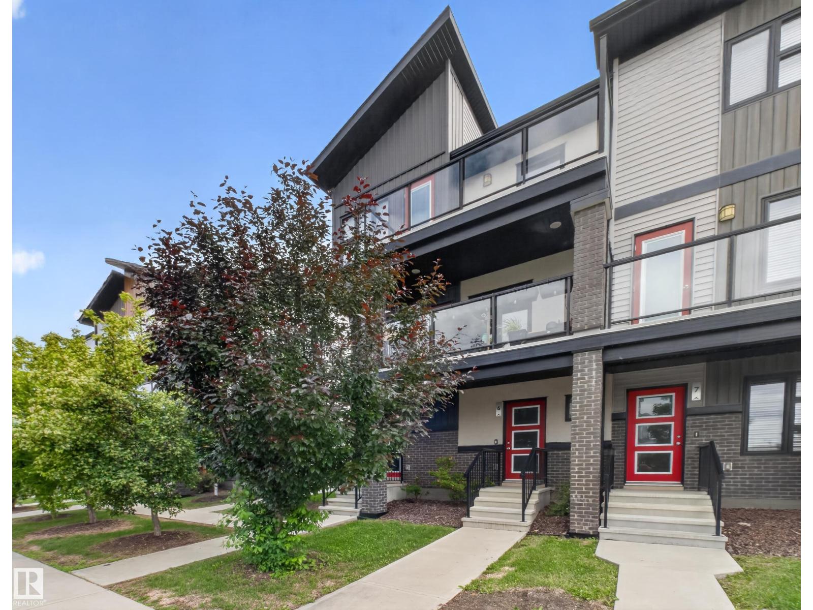 #6 1203 163 ST SW