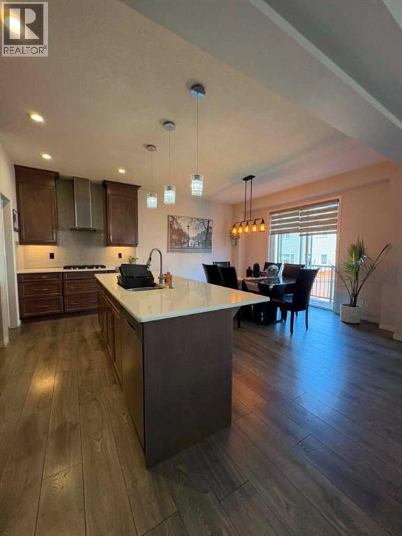 House for Sale in 46 Cityside Gardens NE|Calgary, Alberta T3N1J2 4