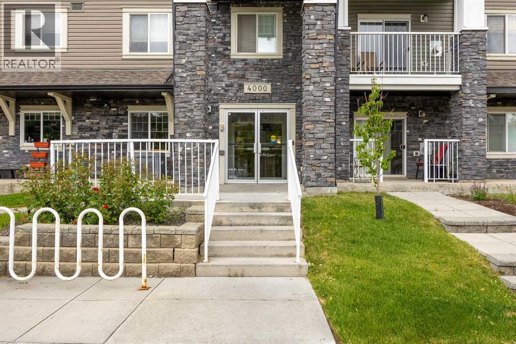 Apartment for Sale in 4113, 115 Prestwick Villas SE|Calgary, Alberta T2Z0N1