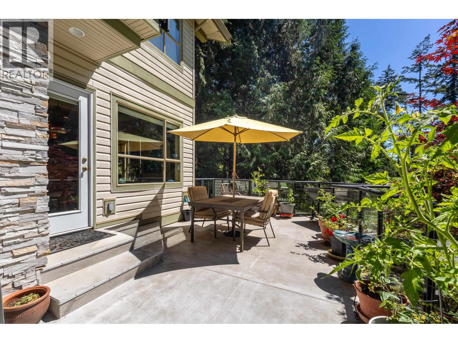 For sale: 5088 PARKVIEW ROAD, Madeira Park, British Columbia