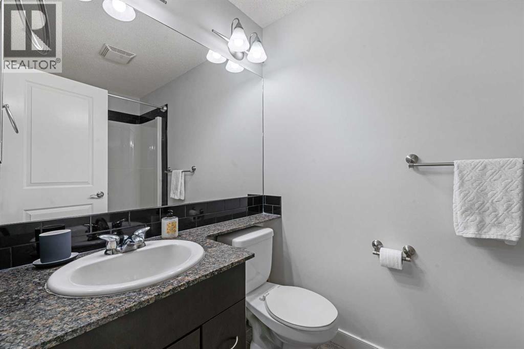 Apartment for Sale in 3604, 11811 Lake Fraser Drive SE|Calgary, Alberta T2J7J4 4