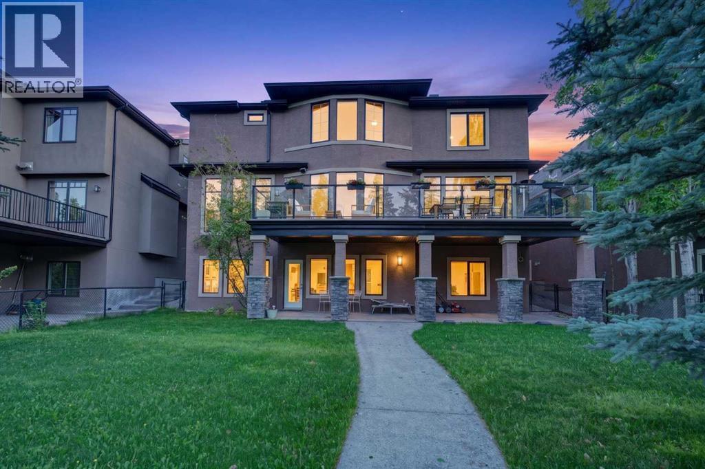 House for Sale in 2646 Evercreek Bluffs Way SW|Calgary, Alberta T2Y4V7