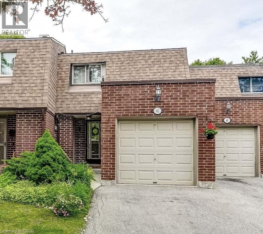 Row / Townhouse for Sale in 6240 MONTEVIDEO Road Unit# 41|Mississauga, Ontario L5N2N7