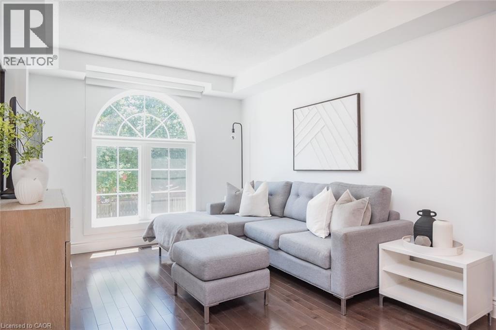 Row / Townhouse for Sale in 2350 BRITANNIA Road W Unit# 46|Mississauga, Ontario L5M6A7 5