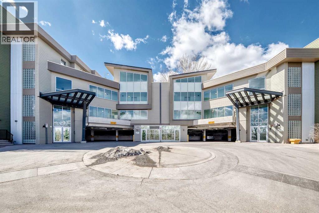 Apartment for Sale in 412, 4303 1 Street NE|Calgary, Alberta T2E7M3