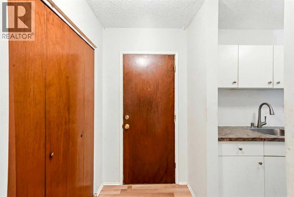 Apartment for Sale in 207, 6464 Travois Crescent NW|Calgary, Alberta T2K3S9 4