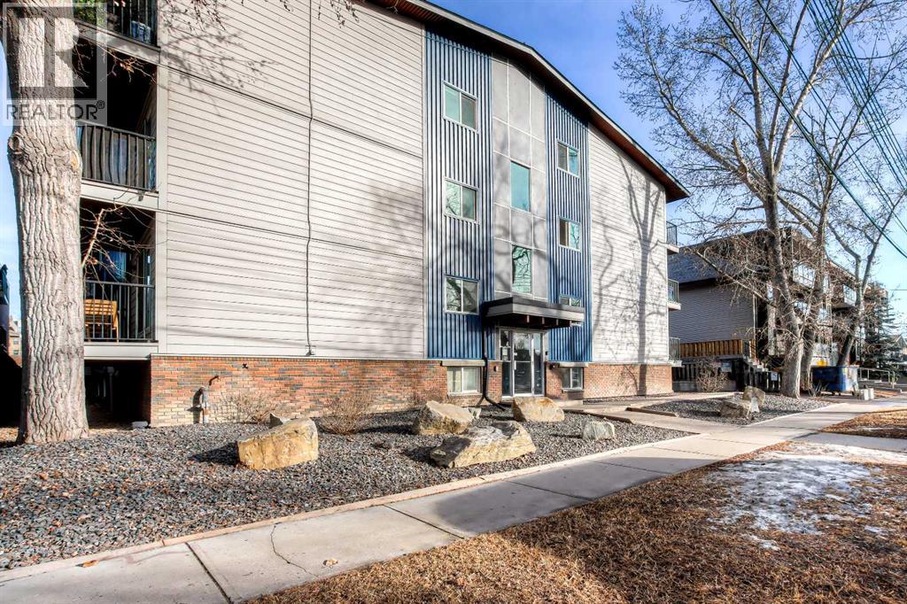 Apartment for Sale in 102, 626 2 Avenue NE|Calgary, Alberta T2E0E8