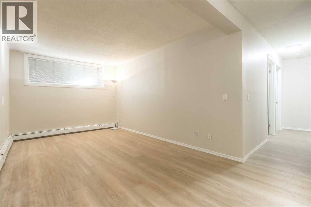 Apartment for Sale in 102, 626 2 Avenue NE|Calgary, Alberta T2E0E8 4