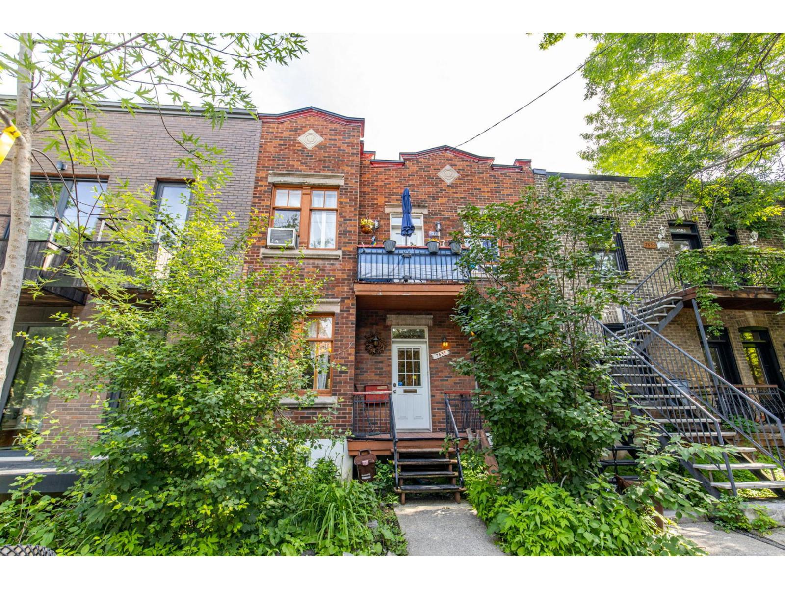 7657-7659 Av. Casgrain