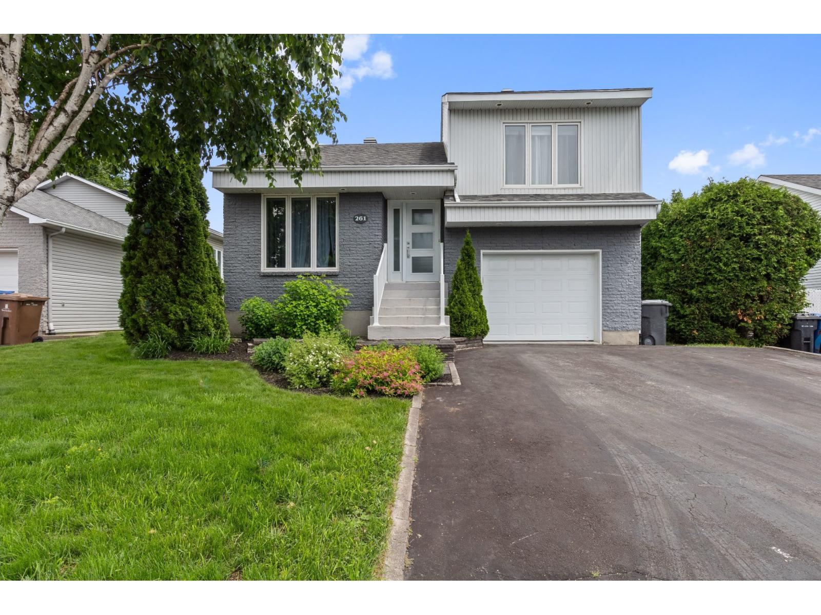261 Rue Alfred-Messier