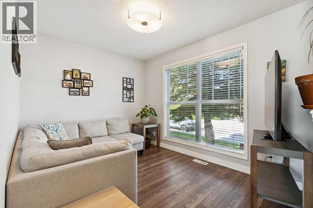 Row / Townhouse for Sale in 36 West Springs Way SW|Calgary, Alberta T3H4P4 5