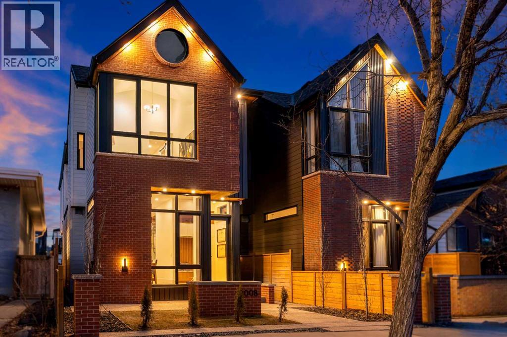 House for Sale in 2008 8 Avenue SE|Calgary, Alberta T2G0N8