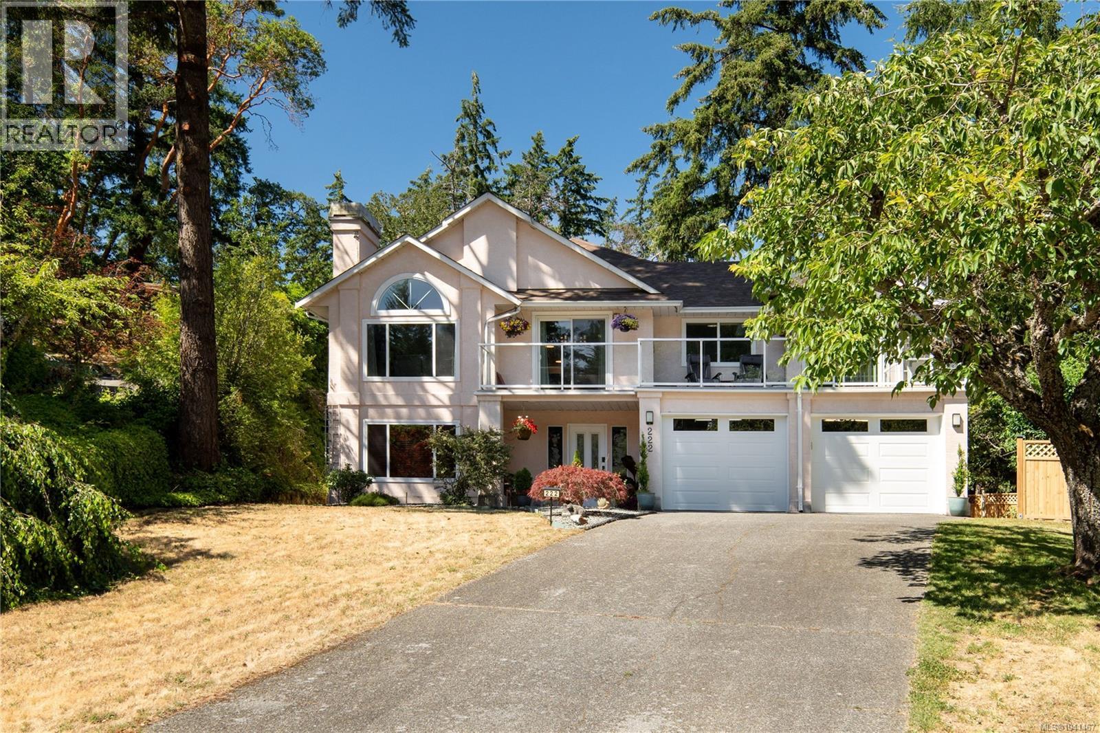 222 Ashley Pl