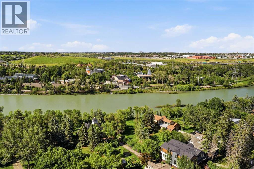 Property for Sale in 14 Major Stewart Lane SE|Calgary, Alberta T2G5R6 4