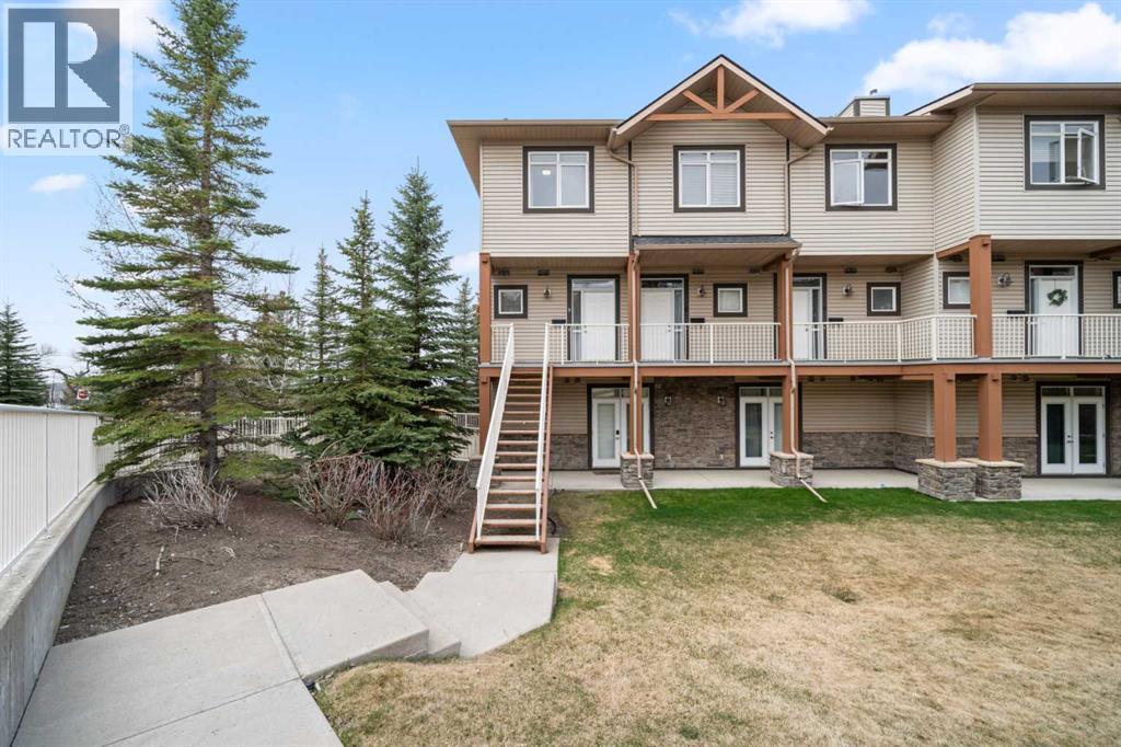 Row / Townhouse for Sale in 9, 181 Rockyledge View NW|Calgary, Alberta T3G6B1