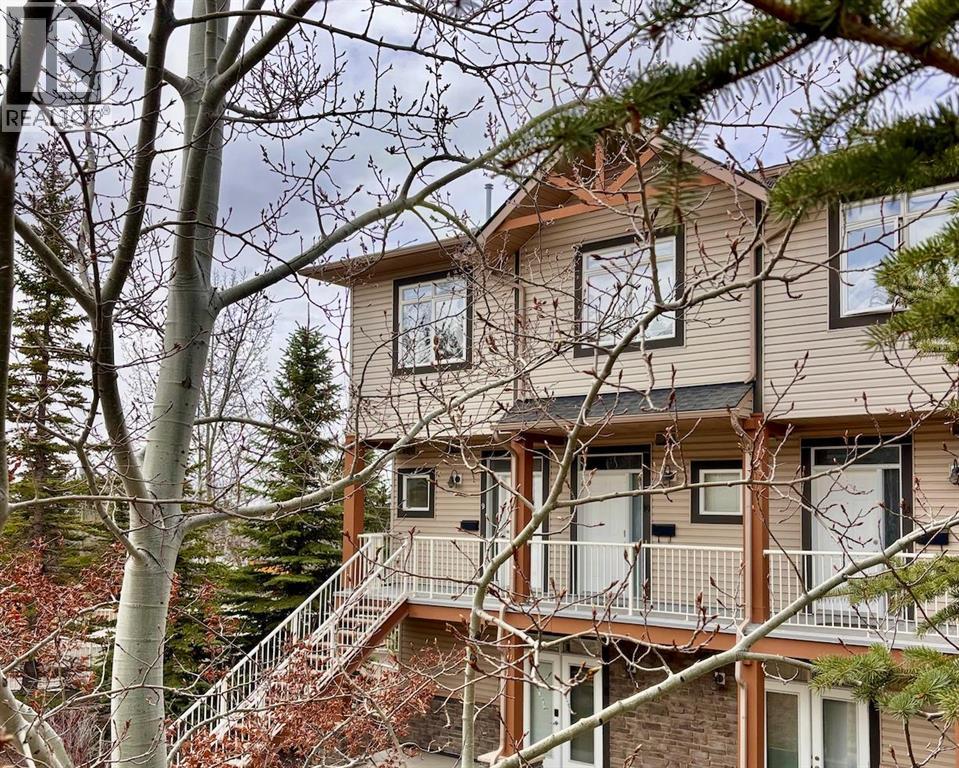 Row / Townhouse for Sale in 9, 181 Rockyledge View NW|Calgary, Alberta T3G6B1 2
