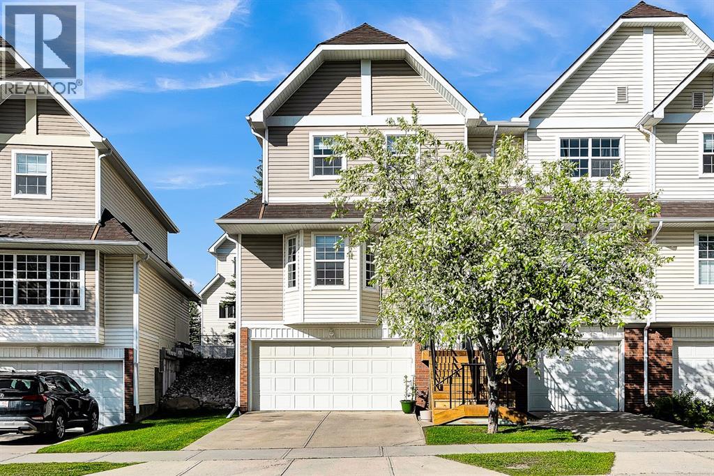 Row / Townhouse for Sale in 264 Tuscany Springs Boulevard NW|Calgary, Alberta T3L2R6 2