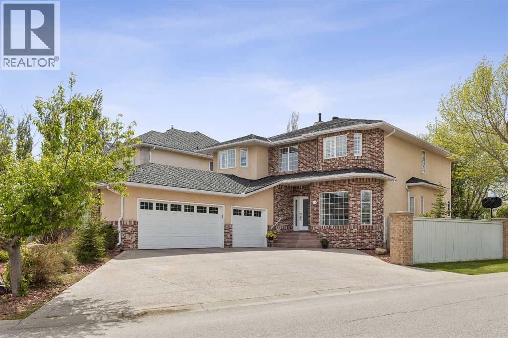House for Sale in 438 Candle Place SW|Calgary, Alberta T2W3B3