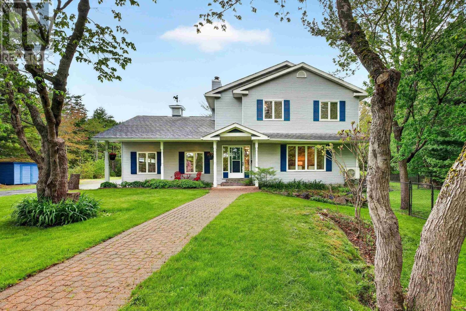 9 Blue Mountain Drive